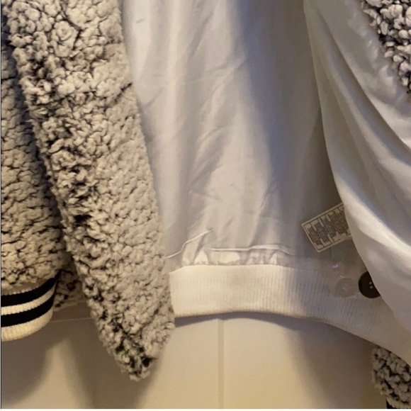 NWT - Jack By BB Dakota Jacket size large - Picture 4 of 7